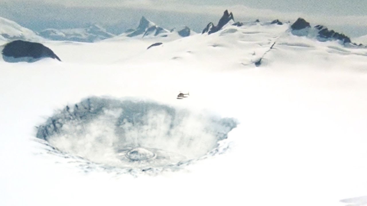 s-a-descoperit-epava-unei-nave-extraterestre-gigantice-in-antarctica